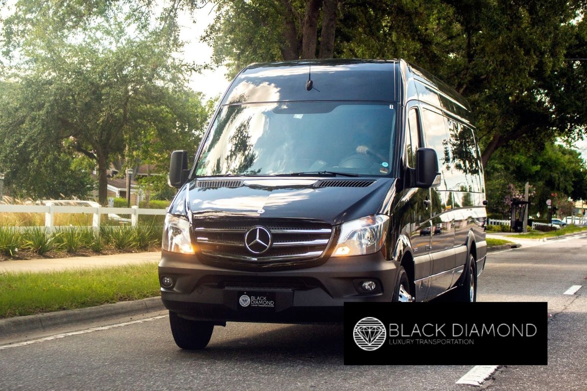 Black Diamond Luxury Transportation - Limousine Service in Greater Orlando & Orlando FL