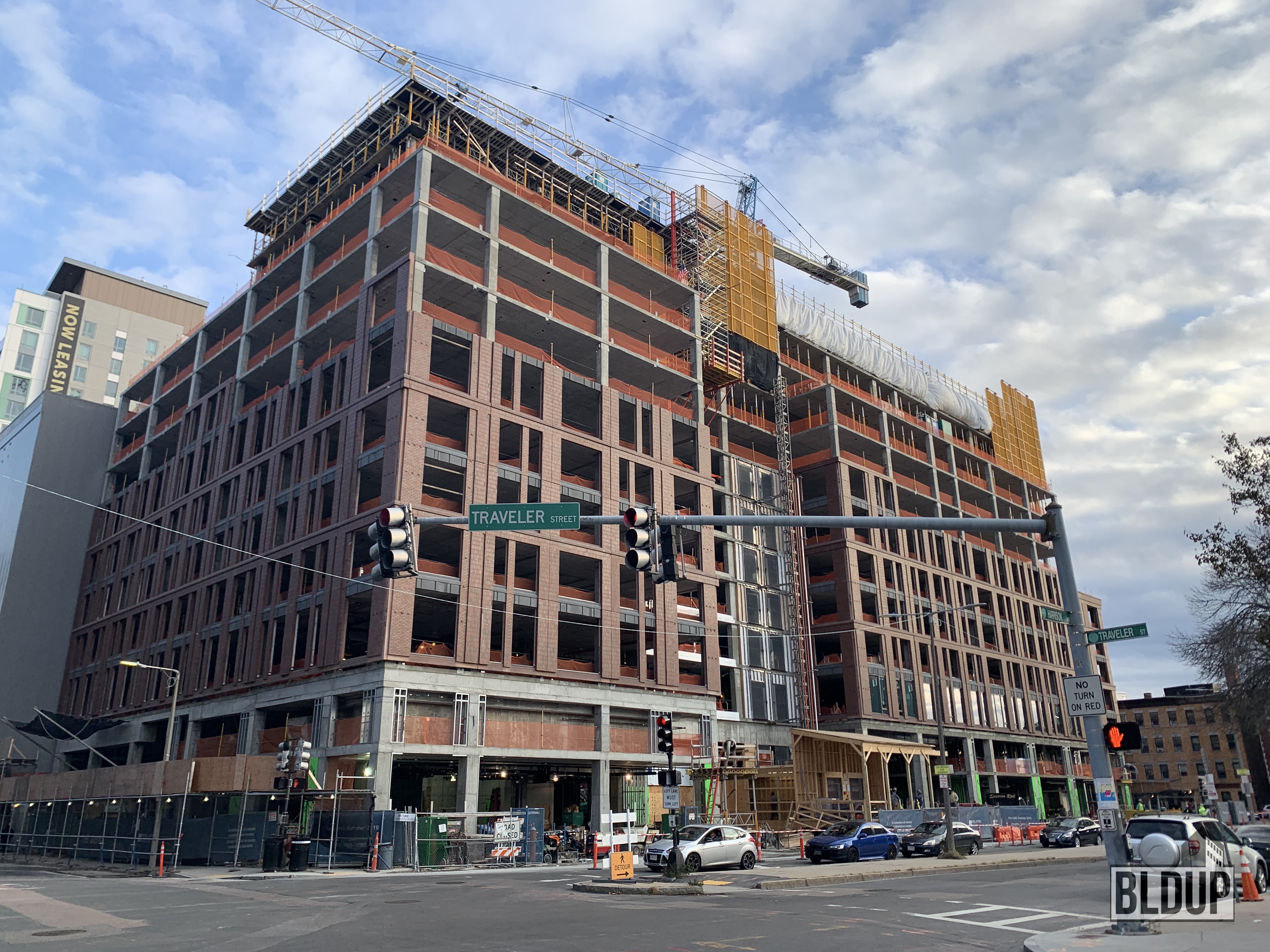 The Quinn Tops Off BLDUP