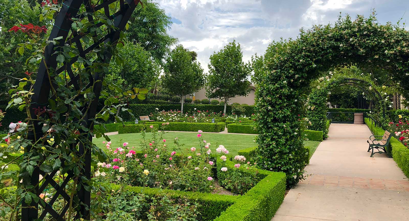 Gardens_of_the_World_Thousand_Oaks Malibu Beach Inn Hotel Blog