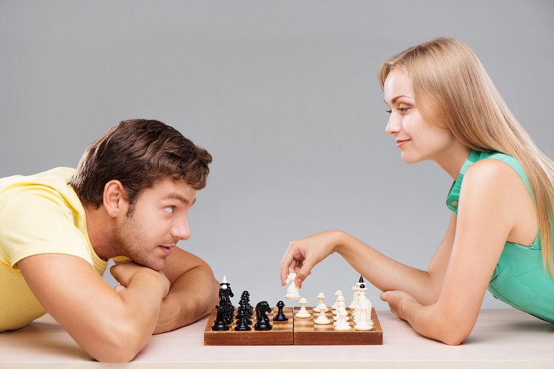 GoChess: Can You Bet Your Friend?