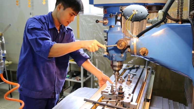 Thợ nguội lắp ráp