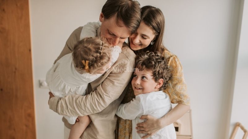 Xác định mối quan hệ gia đình