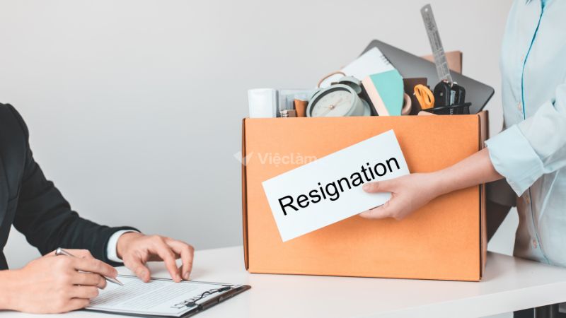 Tin nhắn xin nghỉ việc trình bày chi tiết