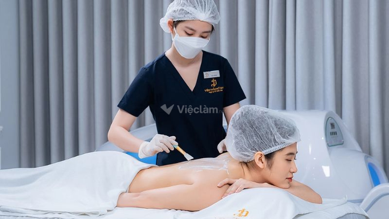Kỹ thuật viên spa