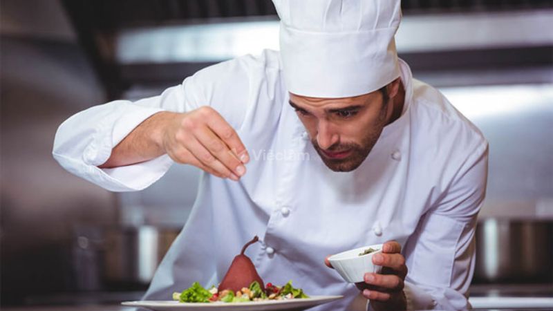 Có nên học nghề đầu bếp hay không?