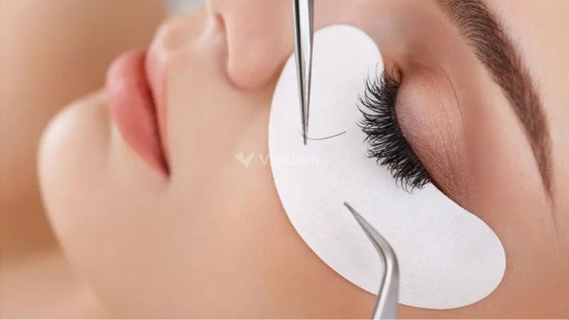 Thu nhập của kỹ thuật viên nối mi ra sao 