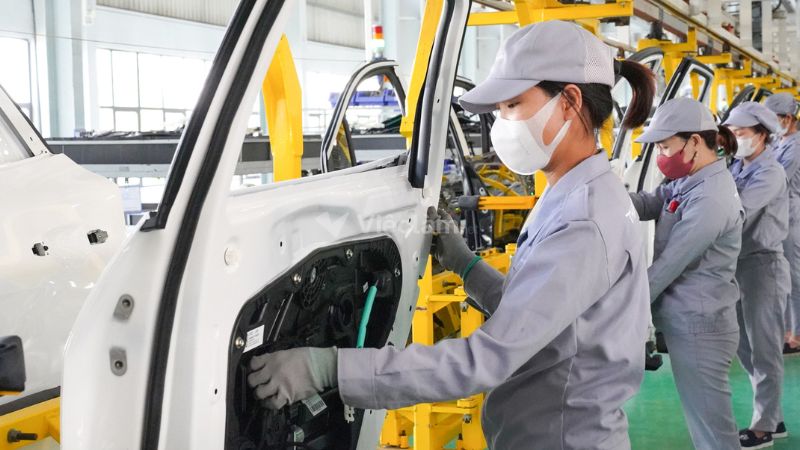 Công nhân lao động phổ thông là gì? Các ngành nghề thuộc lao động phổ thông