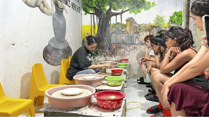 Ceramics Club luôn biết cách khiến trải nghiệm của bạn thật “gu”
