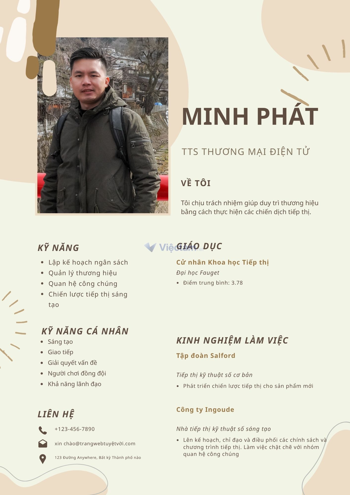 Mẫu CV sinh viên năm nhất ngành sàn thương mại điện tử