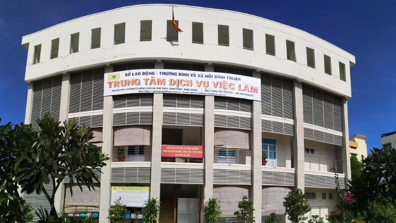 Trung tâm giới thiệu việc làm Bình Thuận trực thuộc Sở lao động (Nguồn: Fanpage Trung tâm giới thiệu việc làm Bình Thuận)