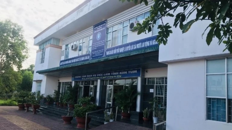 Trung tâm giới thiệu việc làm tỉnh Kon Tum được thành lập ngày 28/08/2009