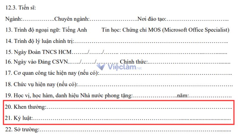Vị trí của mục khen thưởng và kỷ luật trong sơ yếu lý lịch