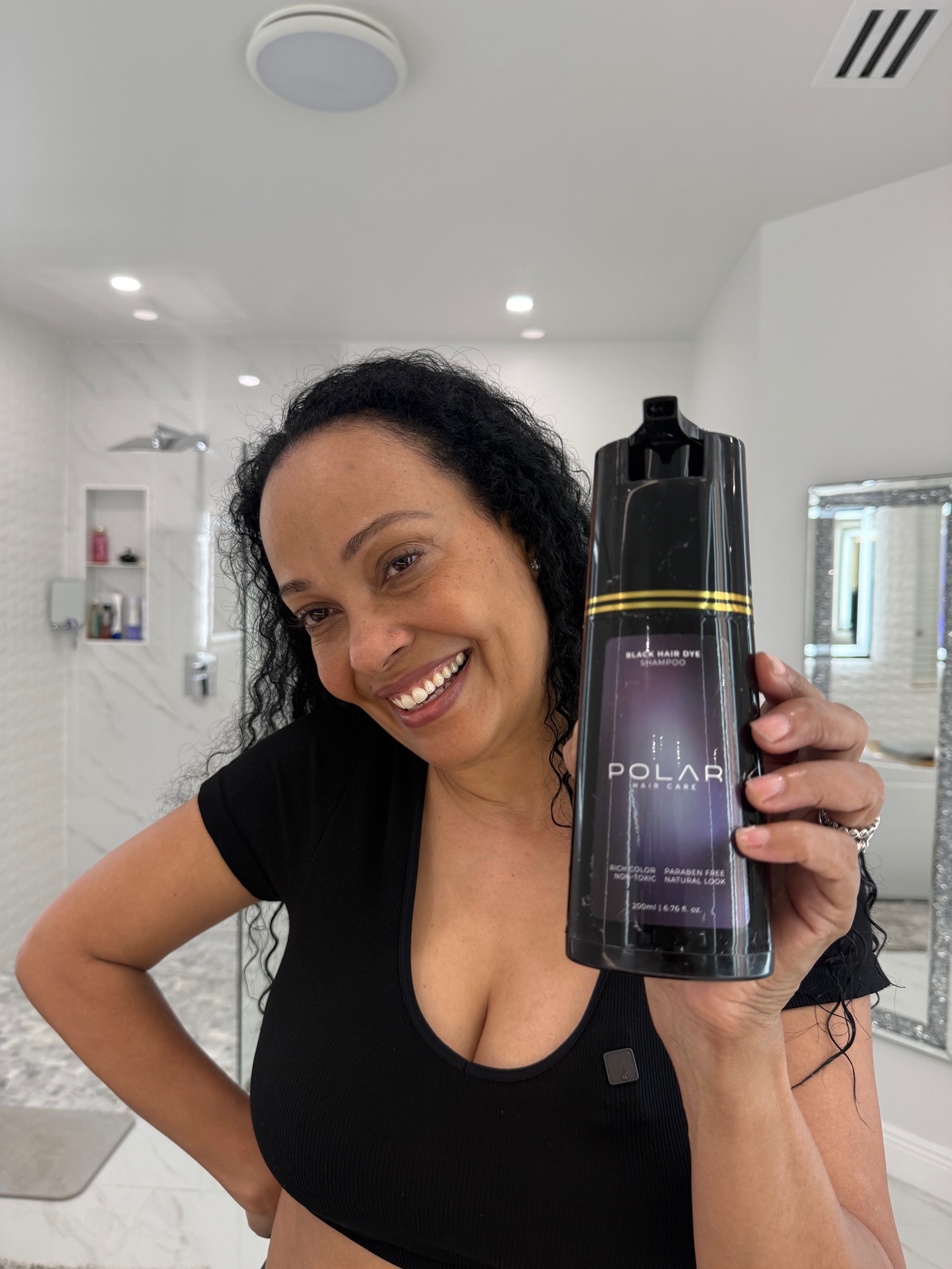 Meeting Polar Hair Dye: First Impressions