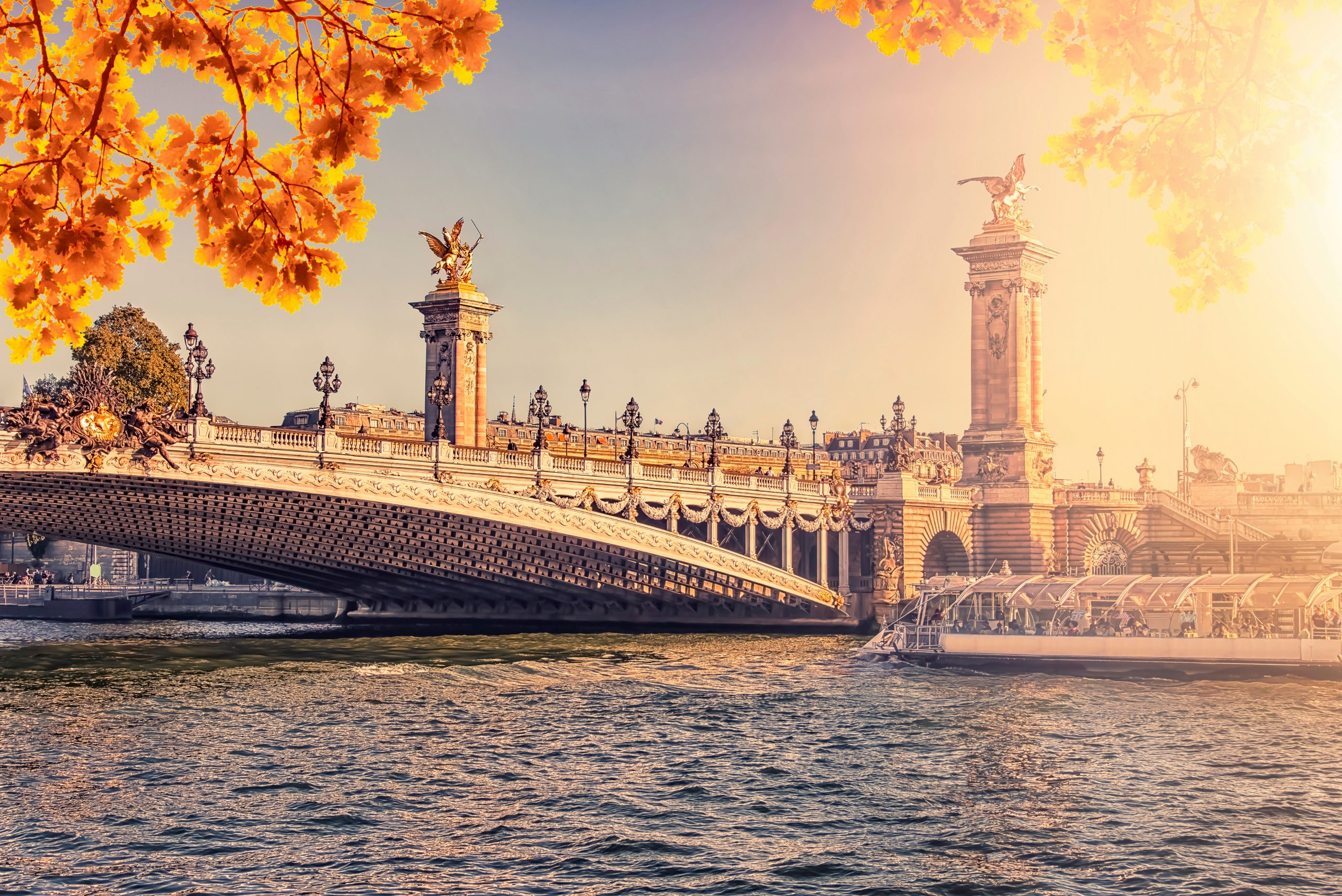 Decoding Luxury: Gourmet Paris and Seamless Travel