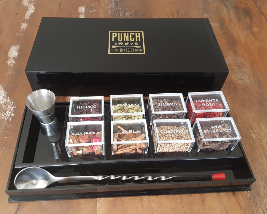 Quer impressionar no drinque com gim? Tem um kit de especiarias
