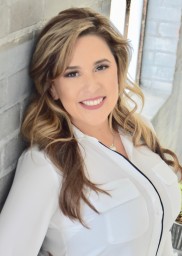 Olga Martinez, Garza