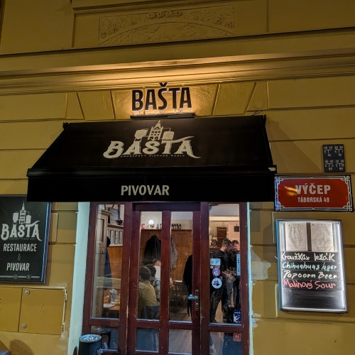 Nice restaurant and brewery