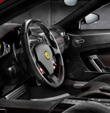 Conduce un Ferrari 430 Scuderia