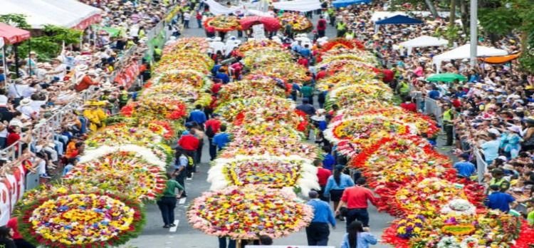 (Colombia) FERIA DE LAS FLORES