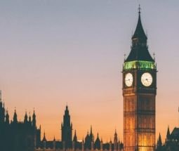 Inglaterra, Escocia e Irlanda con fin en Londres