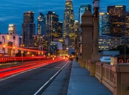 Descubre Los Ángeles 2026 (AB/CYR)