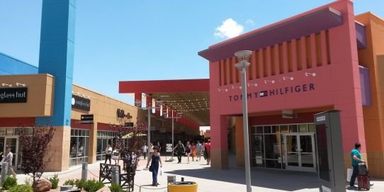 EL Paso:  Shopping  & Viñedos 2026 (SM)