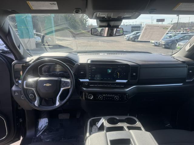 2023 Chevrolet Silverado 1500 Crew Cab Automatic 10-Spd w/Overdrive - Image 12