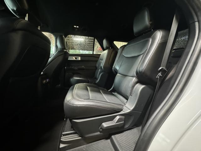 2020 Ford Explorer Automatic 10-Spd w/SelectShift - Image 9