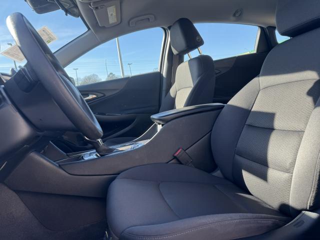 2023 Chevrolet Malibu Automatic CVT - Image 10