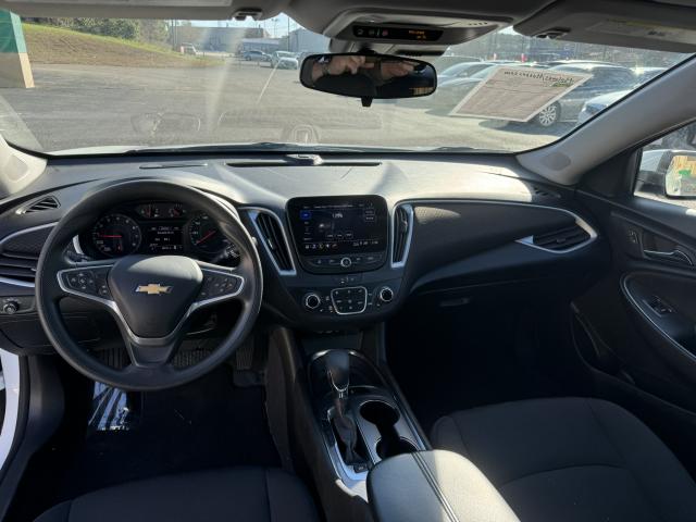 2023 Chevrolet Malibu Automatic CVT - Image 12