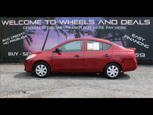 2014 Nissan Versa Sedan S Plus's photo