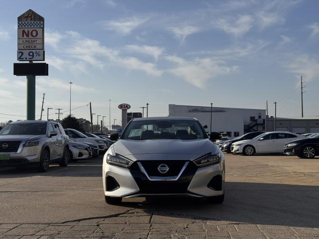 2022 Nissan Maxima SV's photo