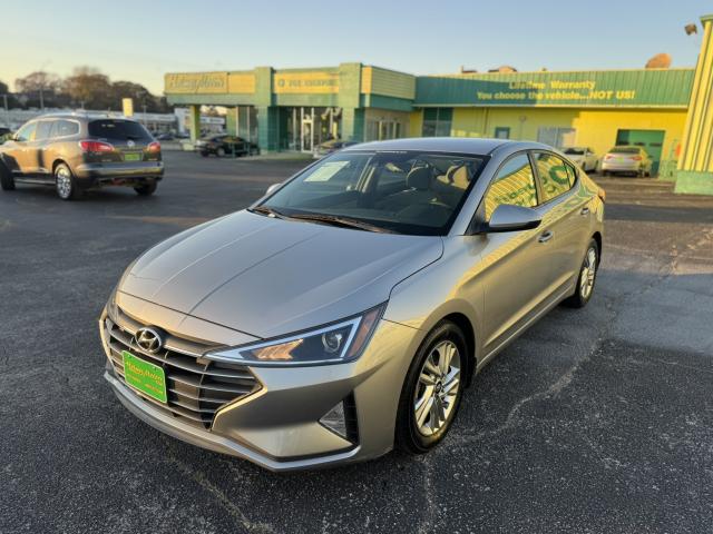 2020 Hyundai Elantra Automatic IVT - Image 4