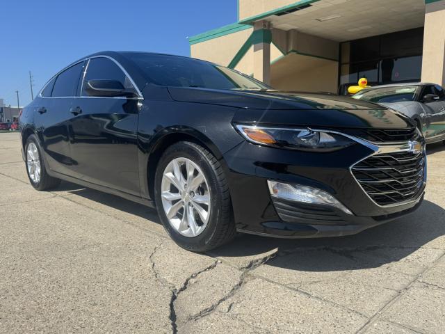 2022 Chevrolet Malibu Automatic CVT - Image 4