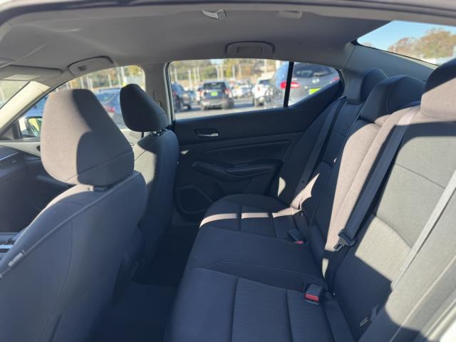 2022 Nissan Altima Automatic Xtronic CVT - Image 11