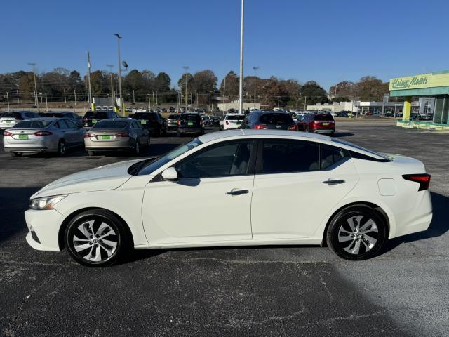 2022 Nissan Altima Automatic Xtronic CVT - Image 5