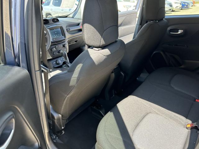 2021 Jeep Renegade Automatic 9-Spd - Image 11