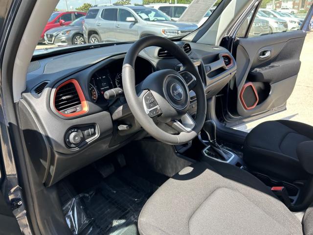 2021 Jeep Renegade Automatic 9-Spd - Image 9