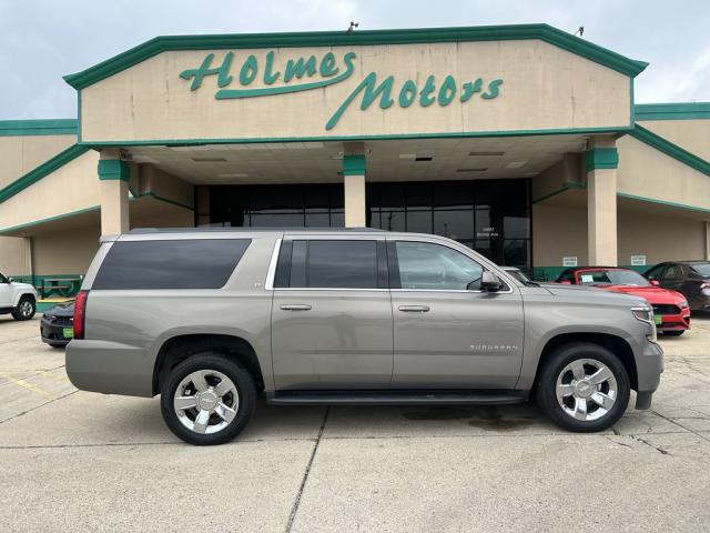2017 Chevrolet Suburban Automatic 6-Spd w/Overdrive - Image 1