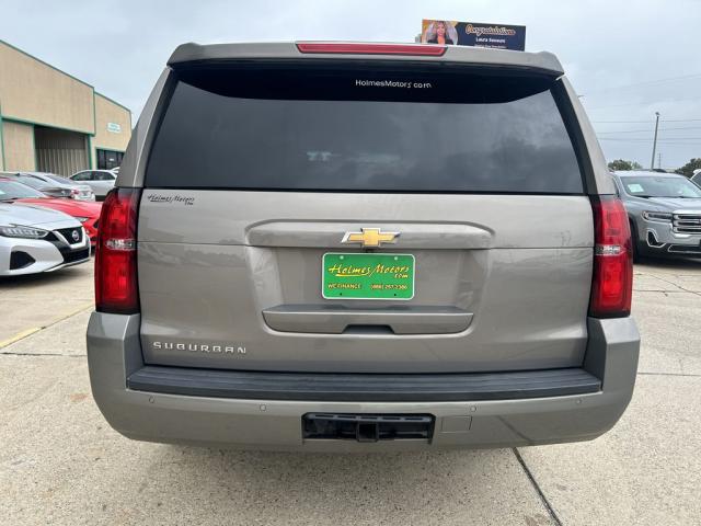 2017 Chevrolet Suburban Automatic 6-Spd w/Overdrive - Image 7