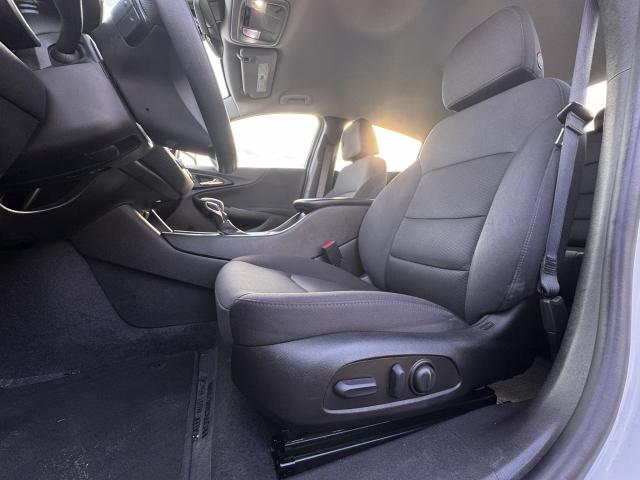 2023 Chevrolet Malibu Automatic CVT - Image 8