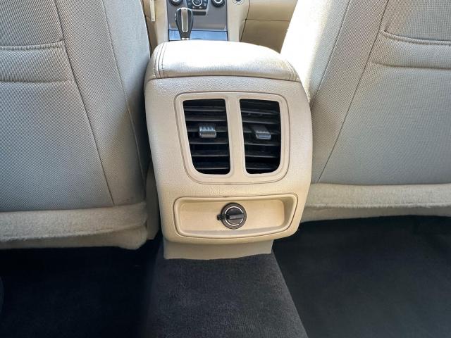 2017 Ford Taurus Auto 6-Spd w/SelShft - Image 11