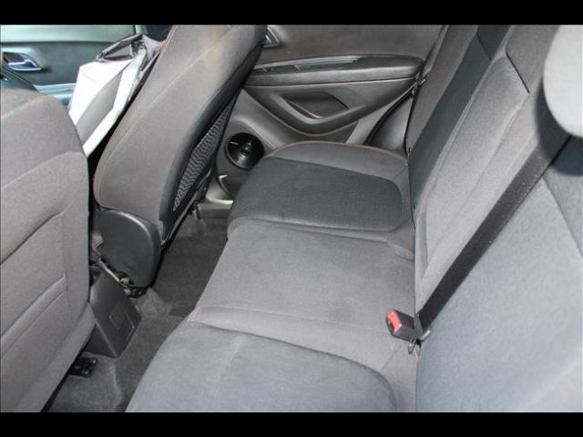 2018 Chevrolet Trax LS's photo