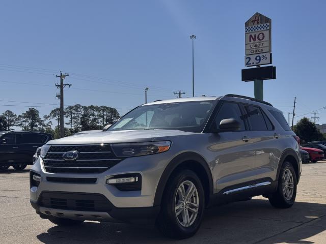 2023 Ford Explorer Automatic 10-Spd - Image 3