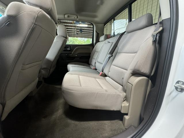 2018 Chevrolet Silverado 1500 Crew Cab Auto 6-Spd HD Overdrive - Image 9