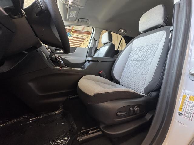 2022 Chevrolet Equinox Automatic 6-Spd w/Overdrive - Image 8