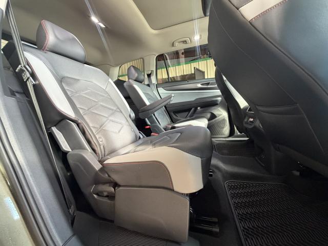 2024 Volkswagen Atlas Automatic 8-Spd & Tiptronic - Image 11