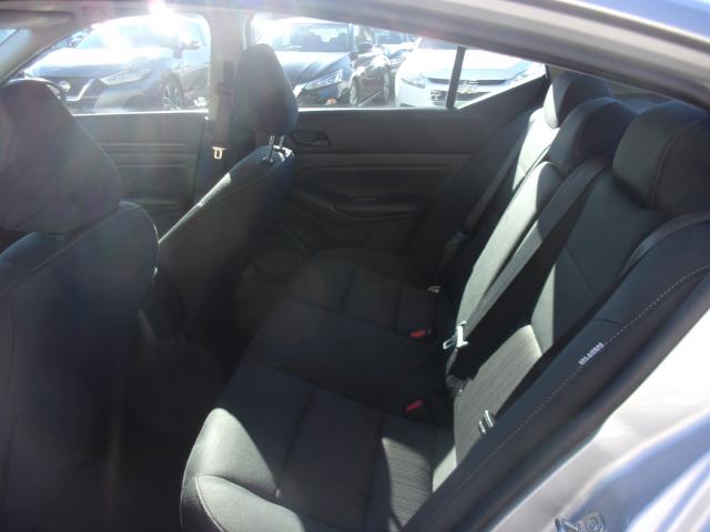 2024 Nissan Altima Automatic Xtronic CVT - Image 11