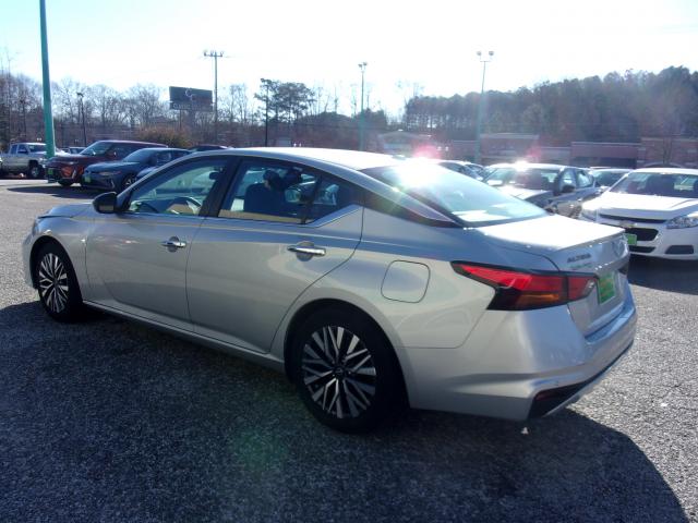 2024 Nissan Altima Automatic Xtronic CVT - Image 4