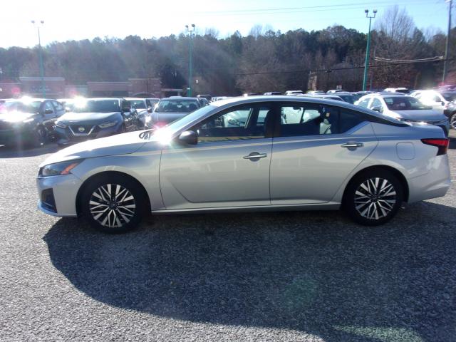 2024 Nissan Altima Automatic Xtronic CVT - Image 5